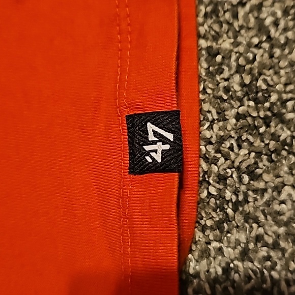 Broncos tshirt - Picture 3 of 4